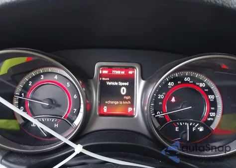 2015 Dodge Journey Crossroad z USA, uszkodzony, nr VIN 3C4PDDGG4FT554859